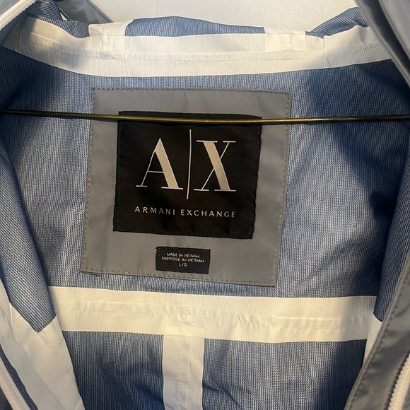 Large coat - Picture 3 of 3